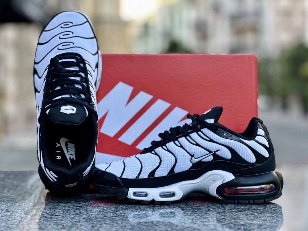 РОЗПРОДАЖ! Nike Air Max Plus TN Black/White 40 41 42 43 44 45 46 найк