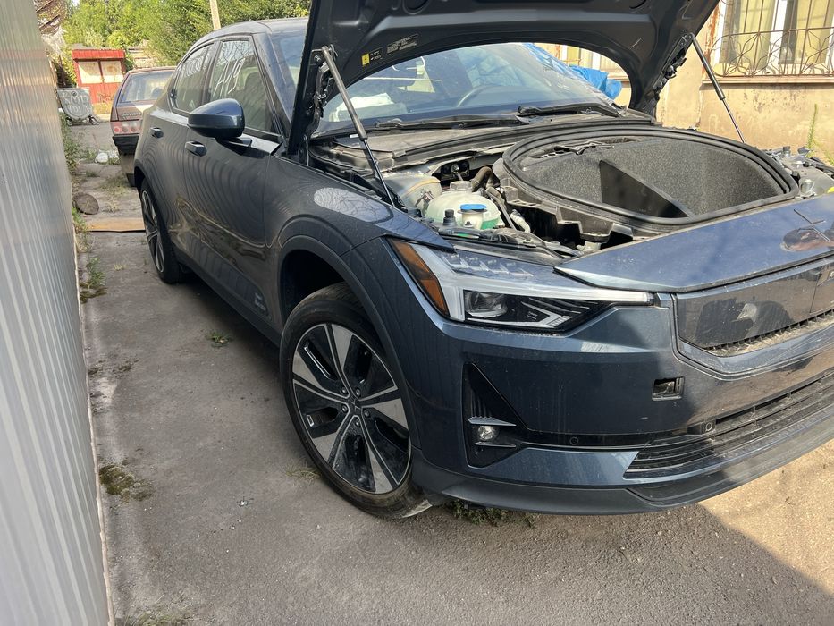 Polestar 2 крыло  723