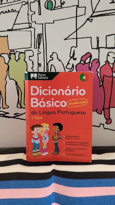 Dicionário Básico Ilustrado da Língua Portuguesa