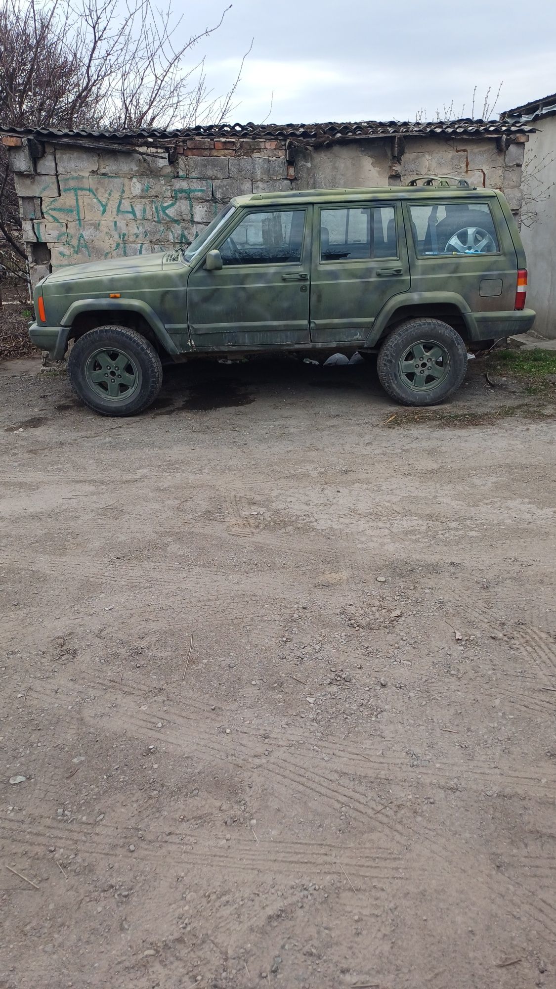 Джип Чероки 2.1TD 1994.