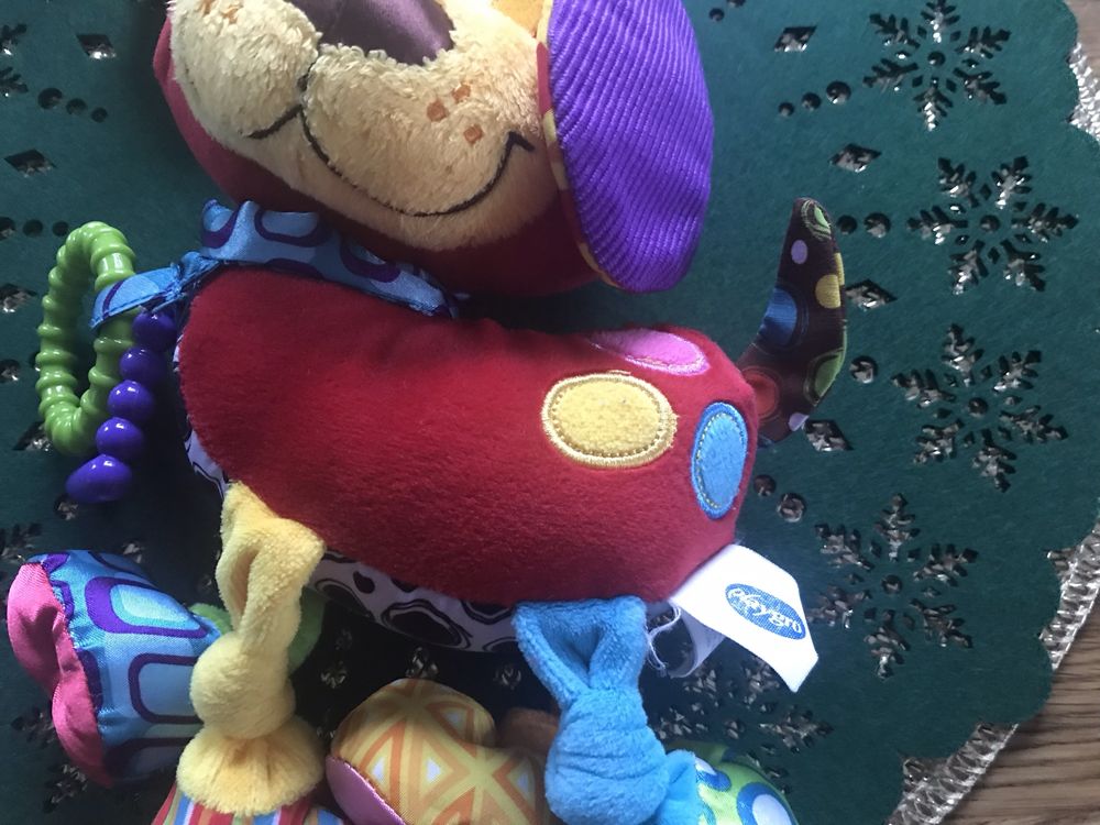 Zabawka niemowlęca do łóżeczka,wózka piesek playgro