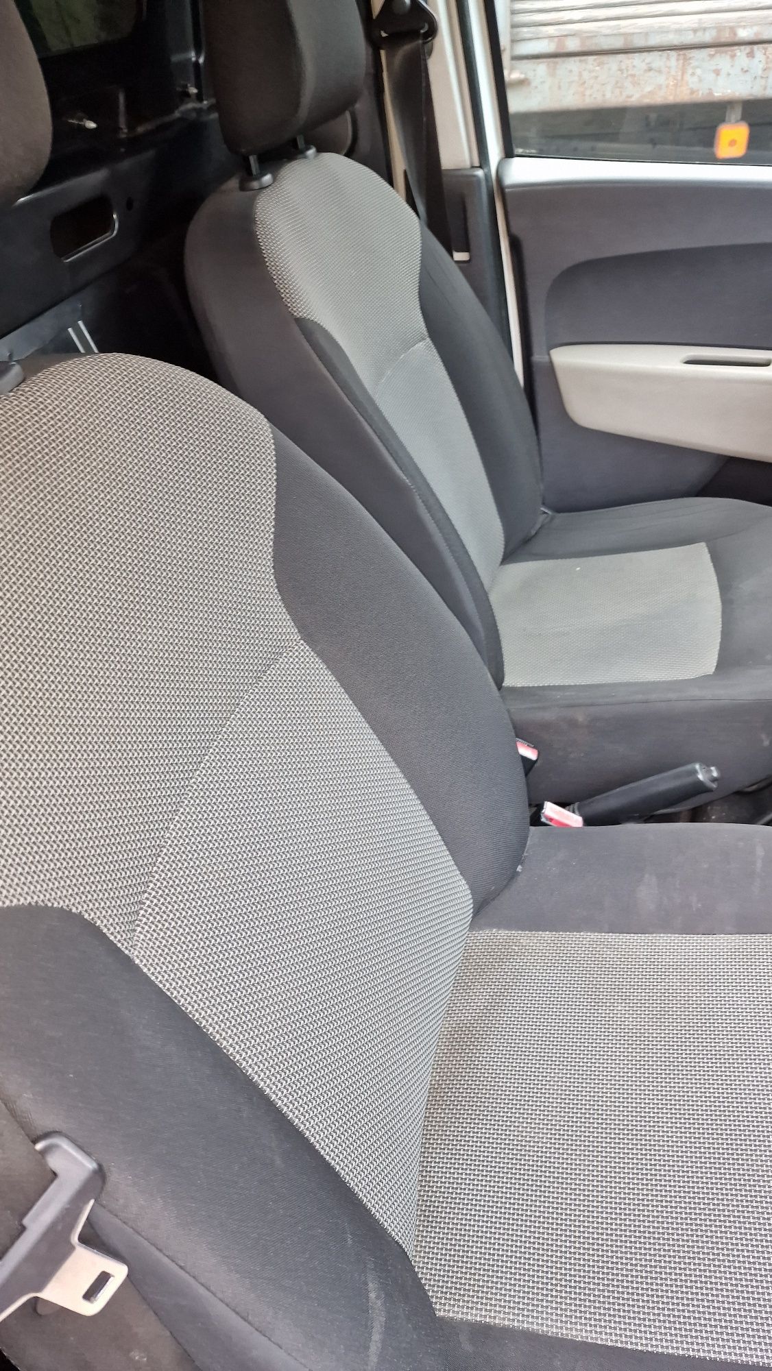 Dacia dokker de 2 lugares de 2013