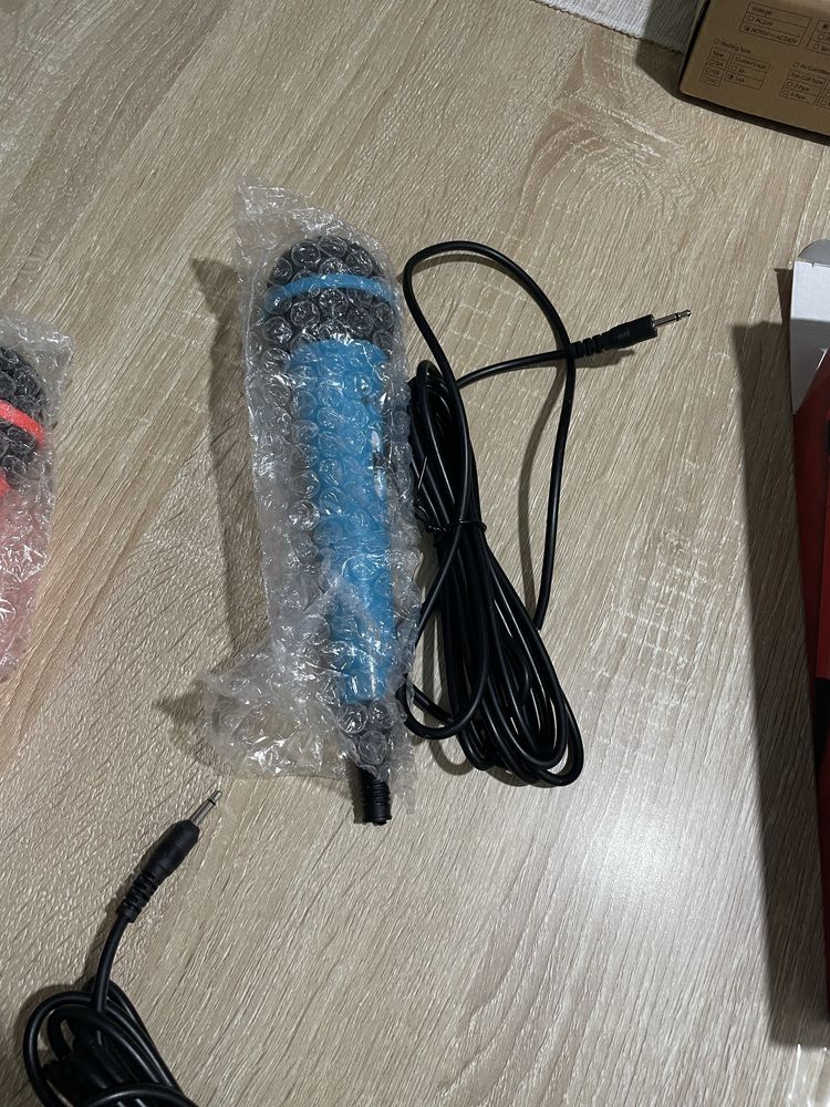 Dois Microfones para karaoke