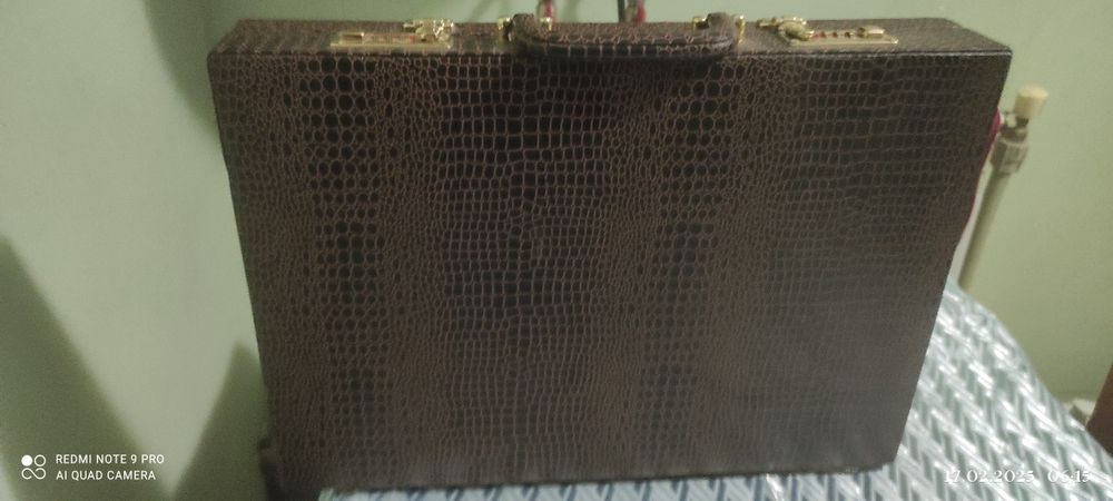 Набор столовых приборов для пользования или подарка