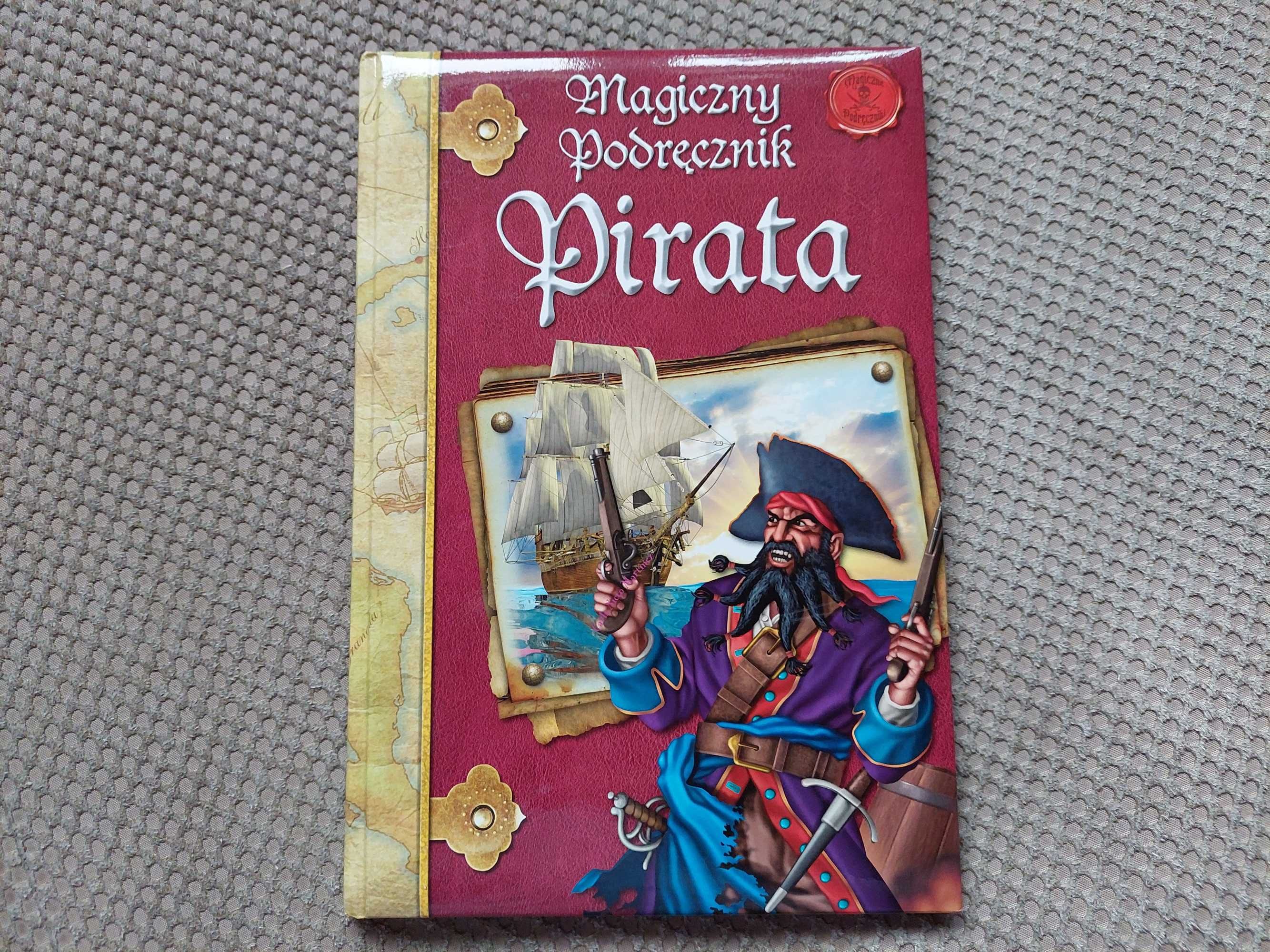 "Magiczny podręcznik pirata"