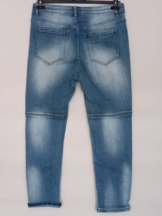 Dżinsy damskie Flowers z przetarciami Nowe bez metki