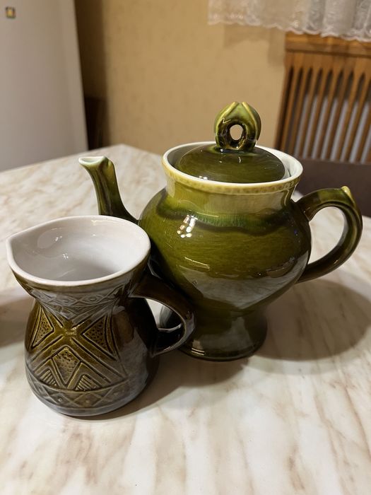 Вінтажний посуд,чайник, глечик