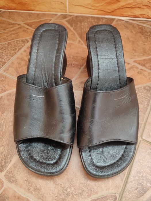 Жіноче літне взуття, танкетка, розмір 39, натуральна шкіра.