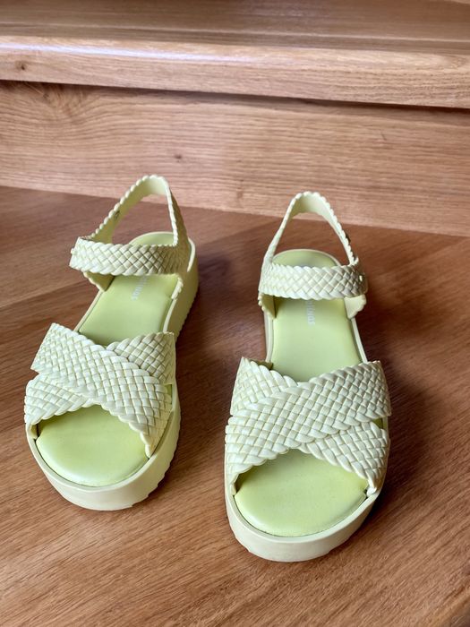 Босоніжки Мелісса