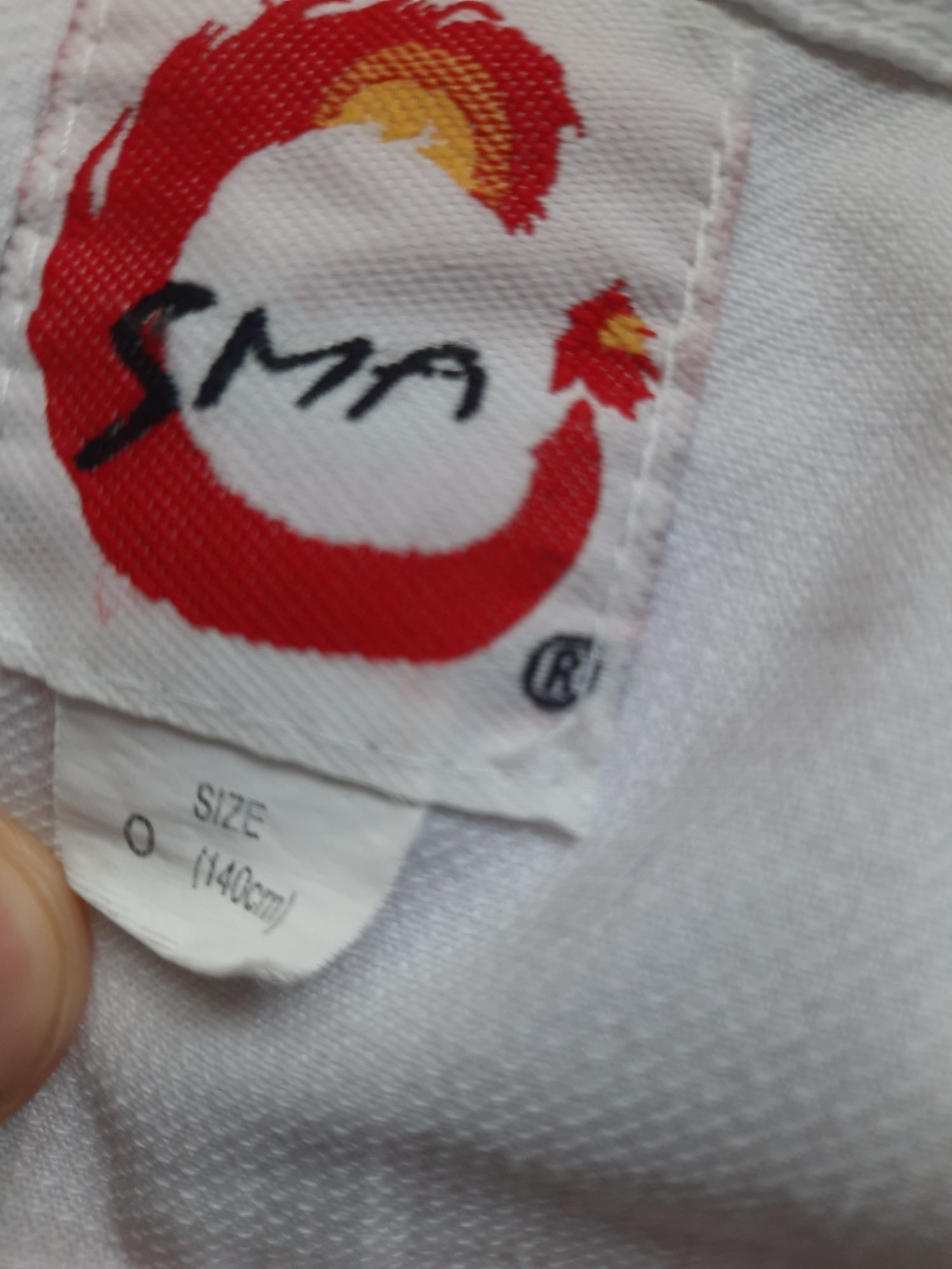 Dobok strój do treningu taekwondo kimono 140