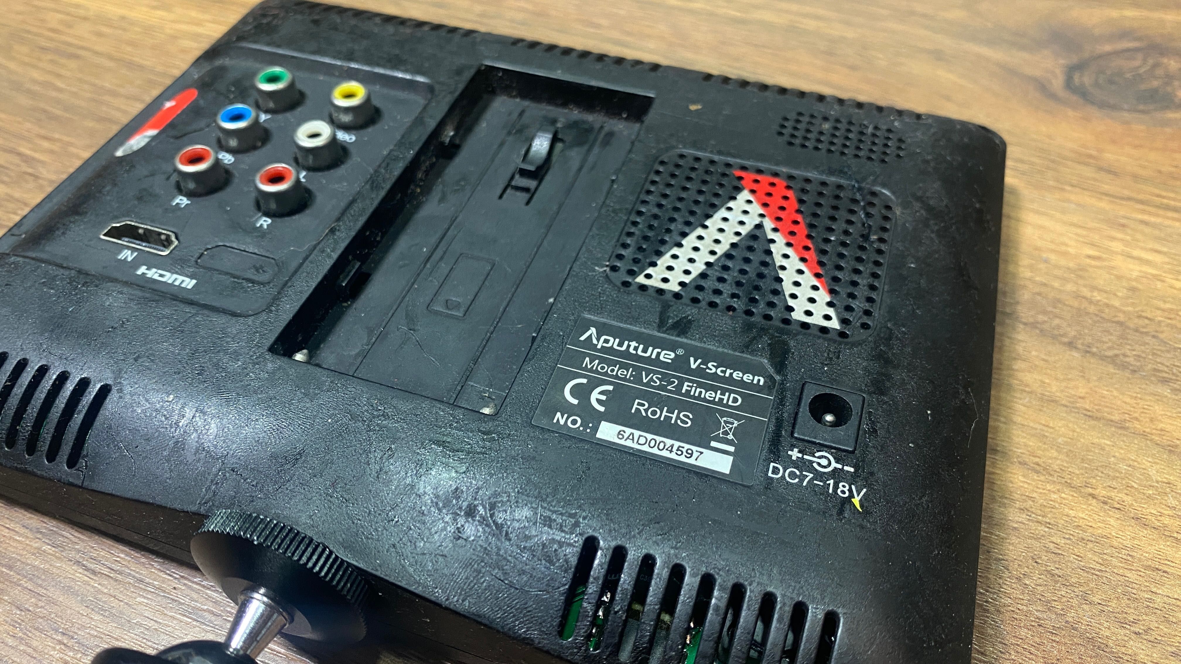 Monitor 7″ Aputure VS-2 FineHD