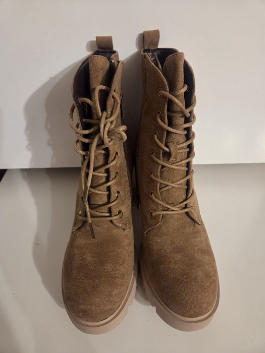 NOWE Buty Trapery Botki na Obcasie Słupku Sznurowane Brązowe 39 40