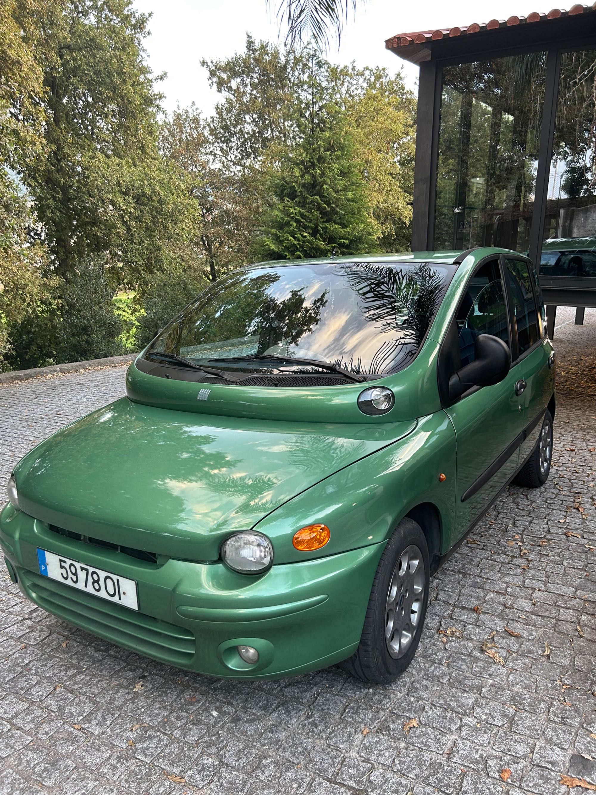 Fiat múltipla ótimo estado