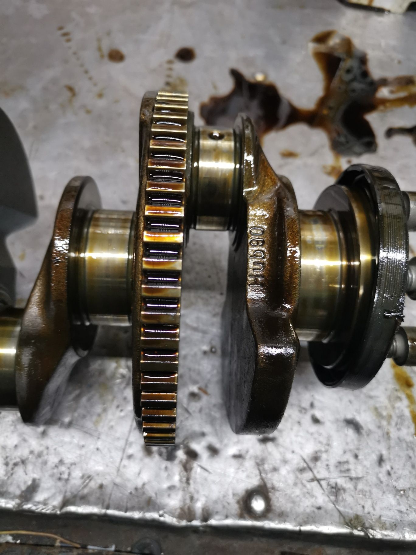 BMW E90 E91 E92 E87 N46B20 N43B20 wał korbowy hub  80 nominał