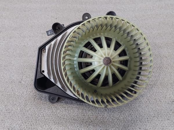 Motor da chauffage / sofagem VOLKSWAGEN Passat (3B2)