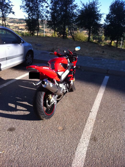 Honda CBR 954 RR Fireblade – Imaculada!