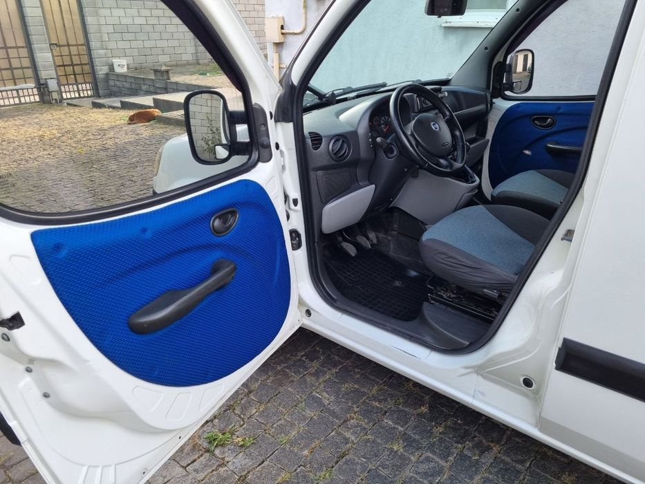 Fiat doblo оригінальний пасажир 1,3 2015р у відмінному стані.