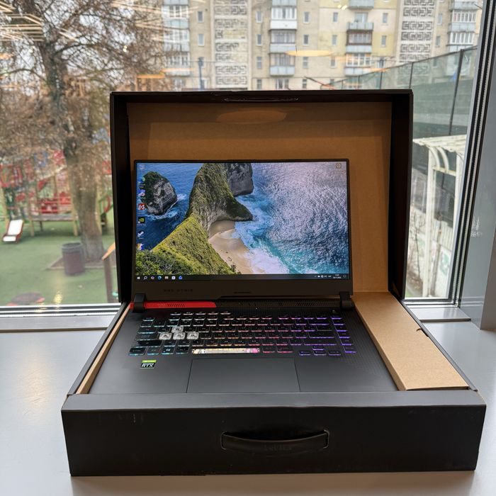 Ноутбук Asus Rog Strix