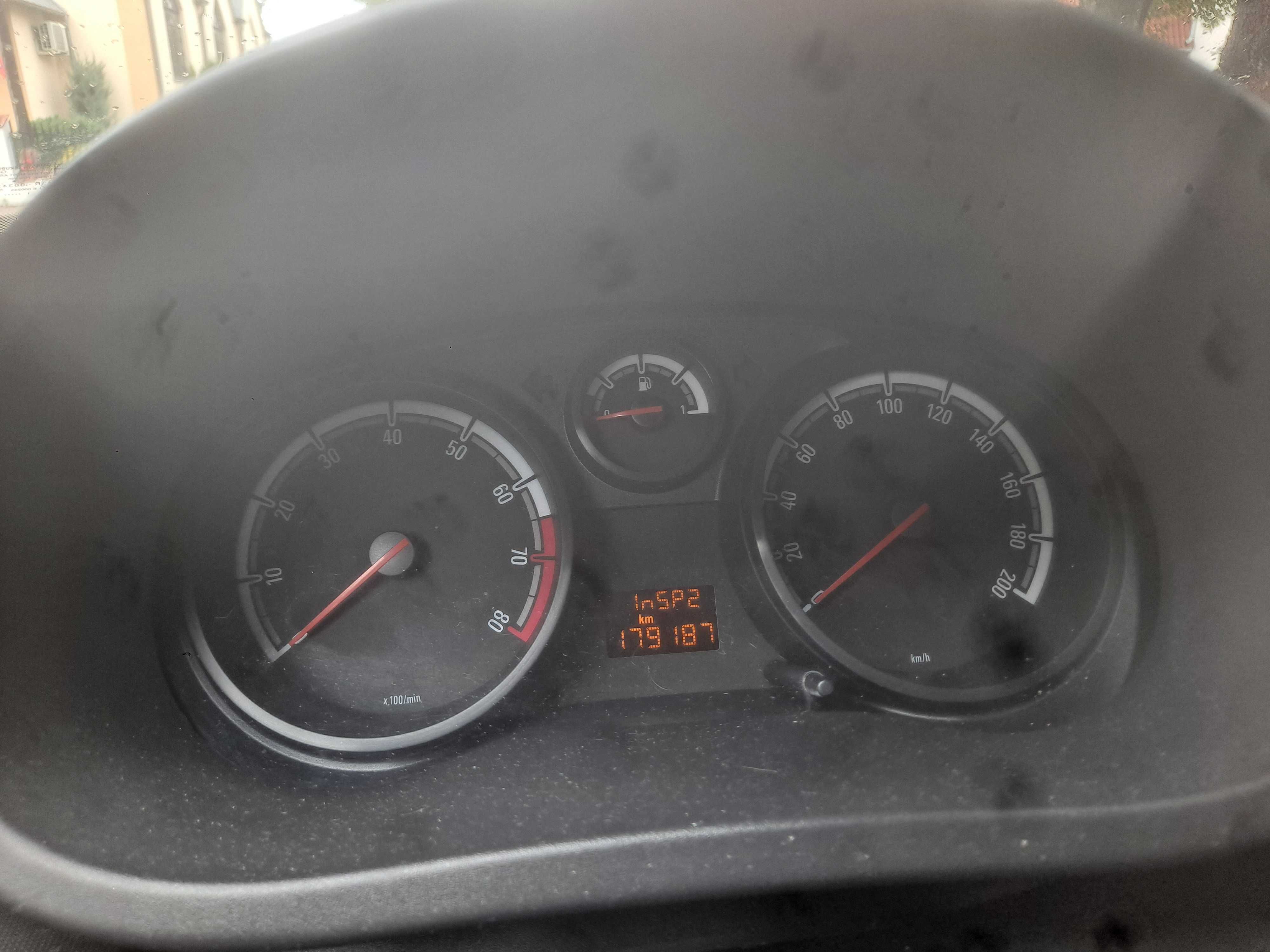 Corsa sprowadzona z niemiec