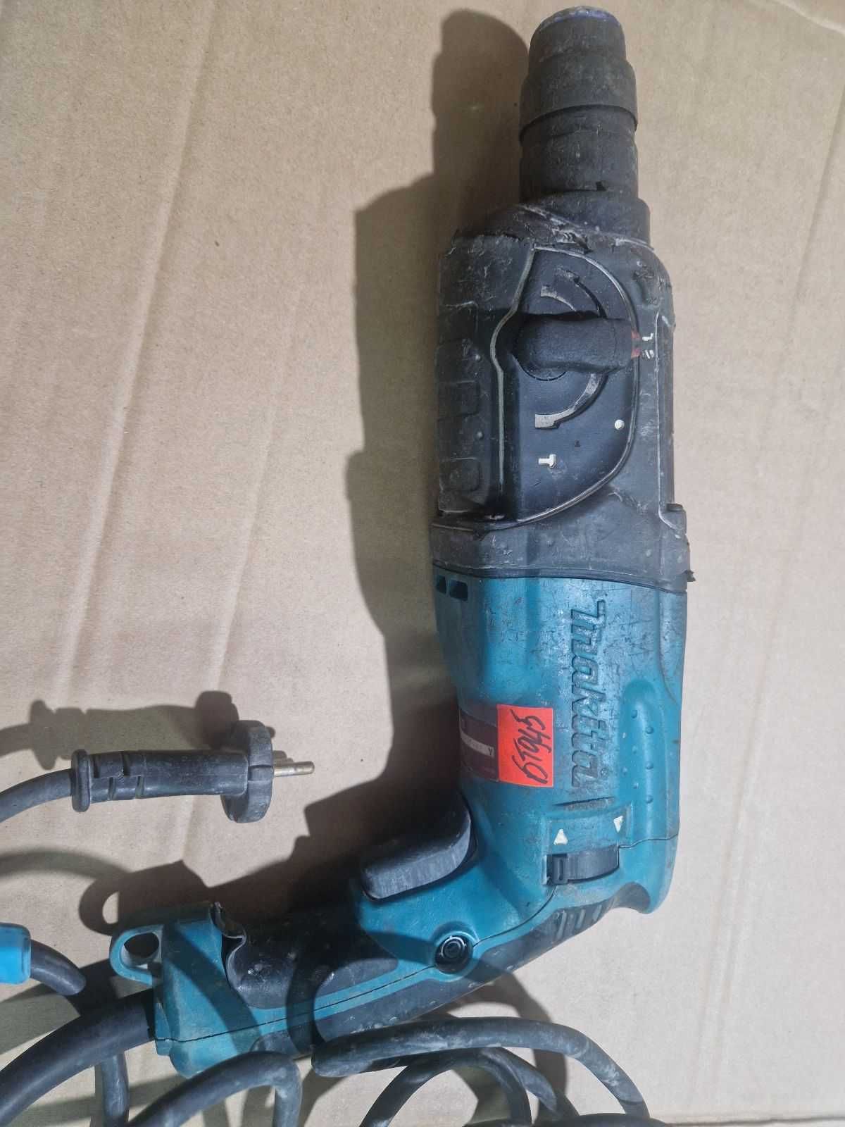 Перфоратор MAKITA HR 2470, 2014