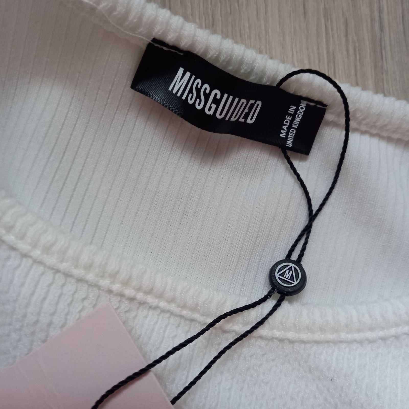 Топ від тм Missguided. Білий