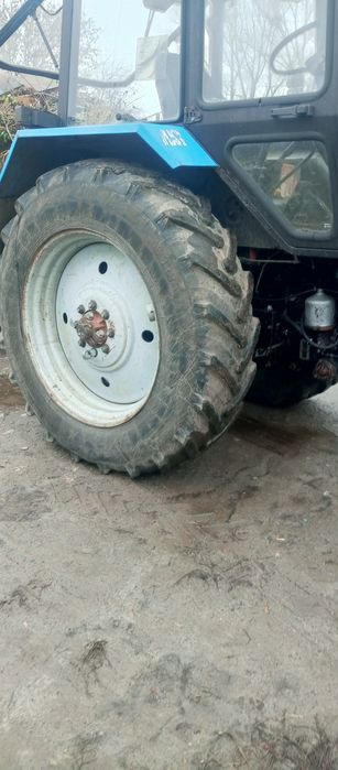 Трактор Мтз 1025.1