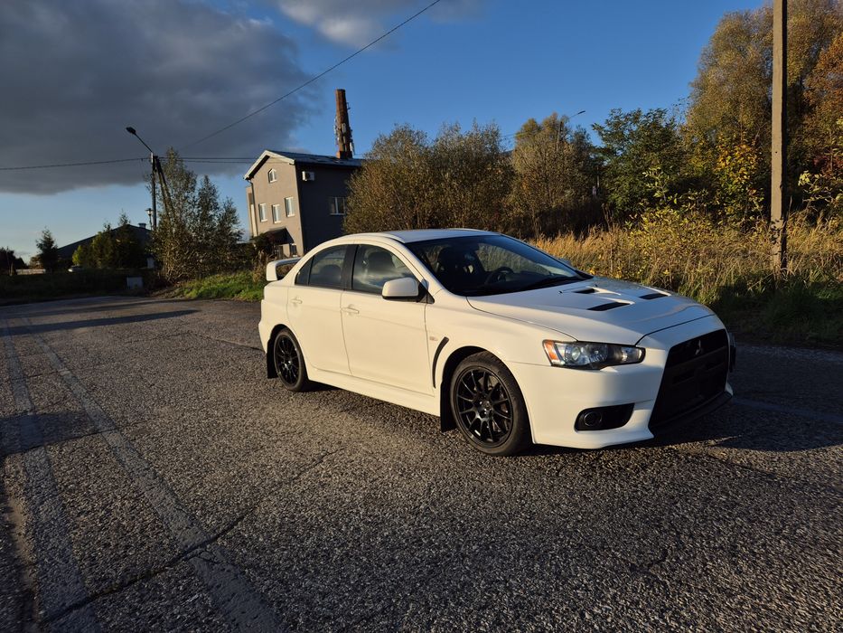 Mitsubishi Lancer Evolution 10