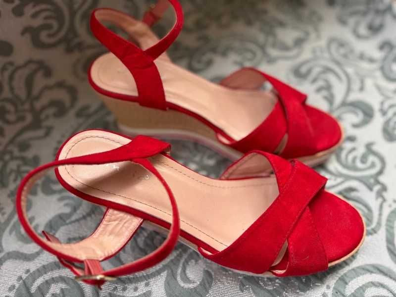 41 ładne lekkie sandały na koturnie LATO pantofle styl Tommy Hilfiger