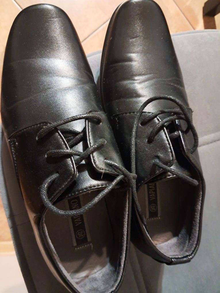 buty garniturowe dla chłopca rozm 35
