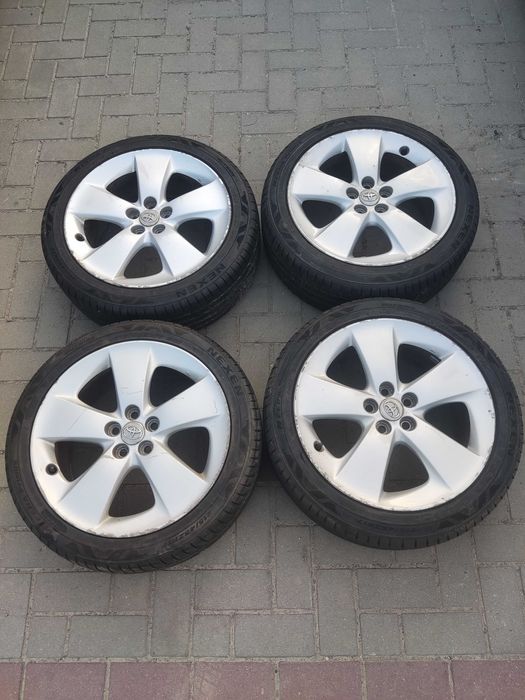 Oryginalne felgi z oponami (6,5mm) R17 5x100 ET50 Toyota i inne
