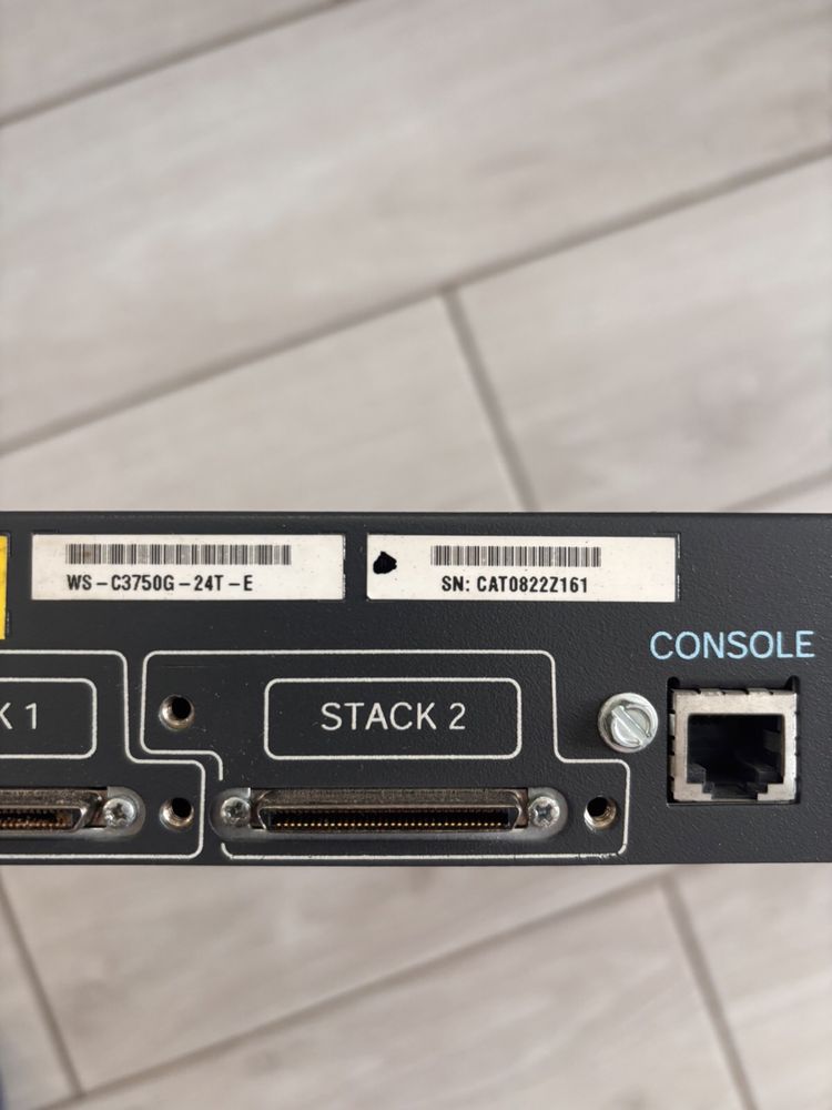 Комутатори (свитч) - Cisco Catalyst 3750 Series
