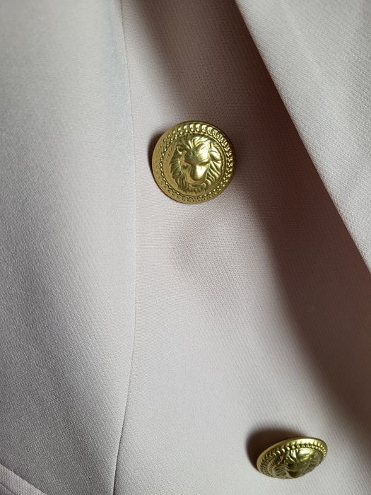 Garnitur damski kremowy S