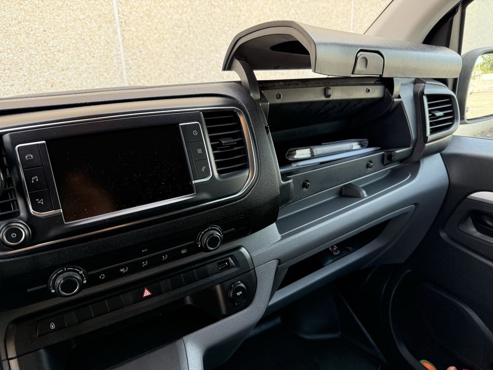 Peugeot expert 6 lugares automatica 177cv classe 1