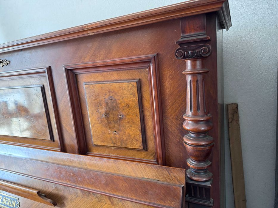 Pianino Aug Werner Berlin