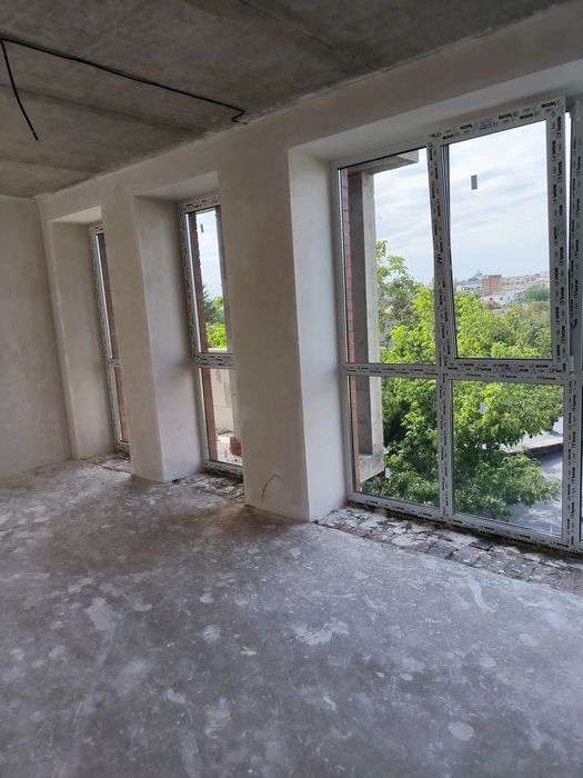 Продам 2-х.кім.ЖК"Кошерний" в центрі міста