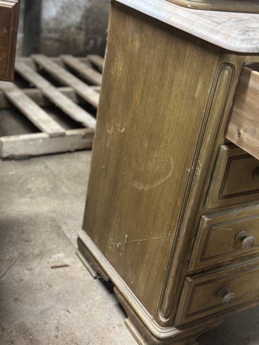 Cómoda/Toucador com espelho e tampo em mármore