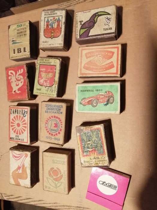 stare pudelka z zapalek