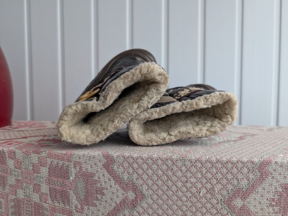 Чобітки Демар 23-24 р. Віддам