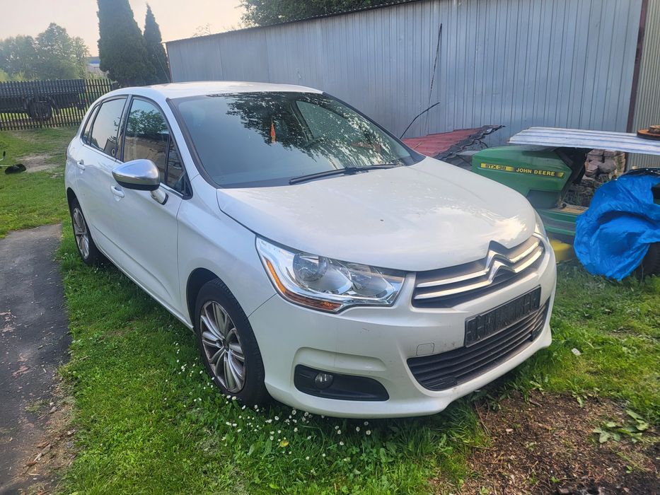Citroen c4 1.2 Zderzak Czesci 2014r