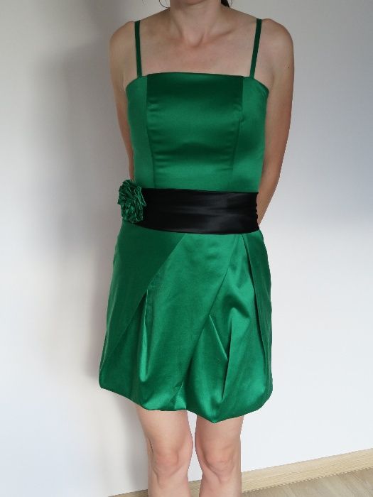 Śliczna zielona sukienka mini, rozmiar 36