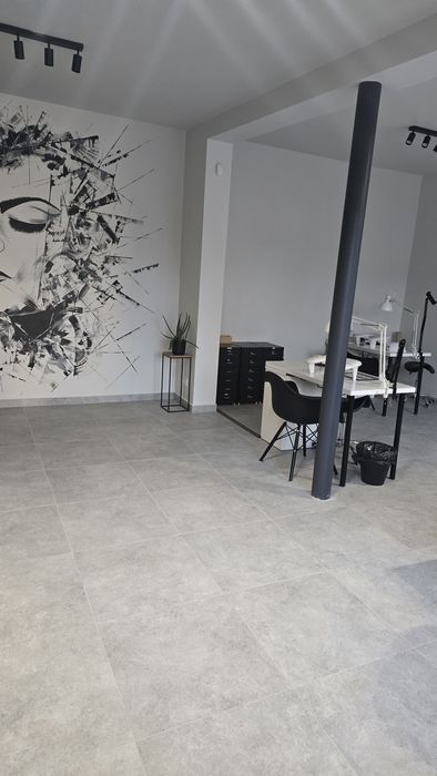 Stanowiska manicure i pedicure do wynajęcia