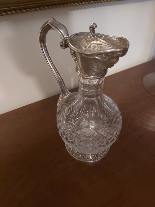 Jarro em cristal com topázio casquinha