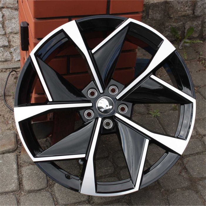 Nowe felgi alufelgi 20 5x112 et38 8J Skoda Superb Kodiaq Karoq VW Tigu
