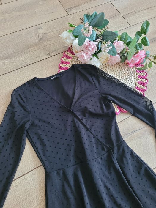 Sukienka Mała czarna cropp xs 34 princeska mała czarna petite koronka