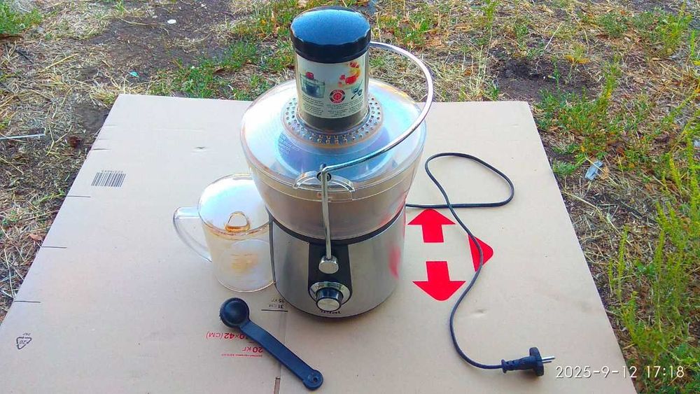 Продається соковіджималка Tefal