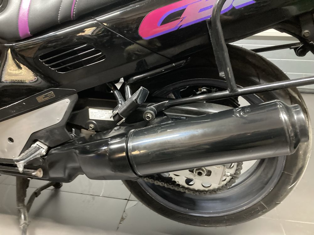 Honda CBR 1000F