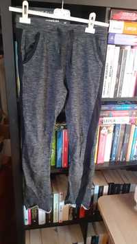 Spodnie dresowe dziewczęce - używane - rozmiar 152 cm
