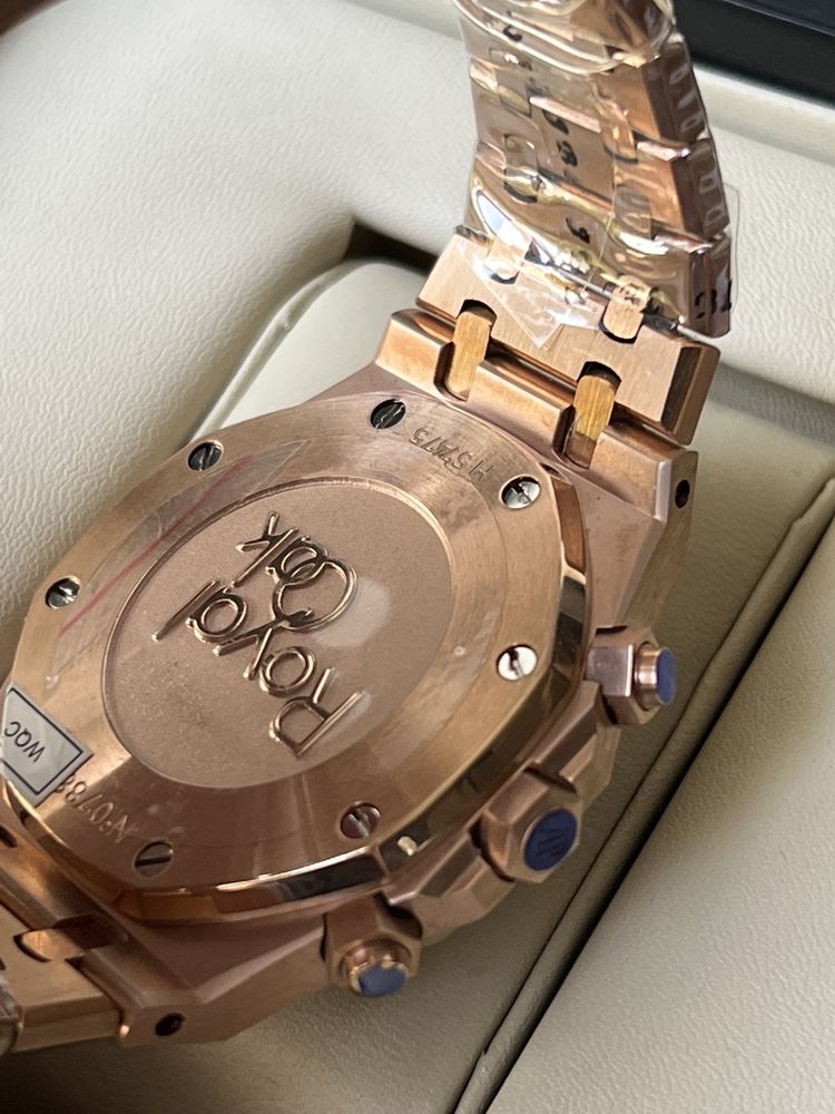 мужские наручные часы AUDEMARS PIGUET Royal Oak Chronograph gold white