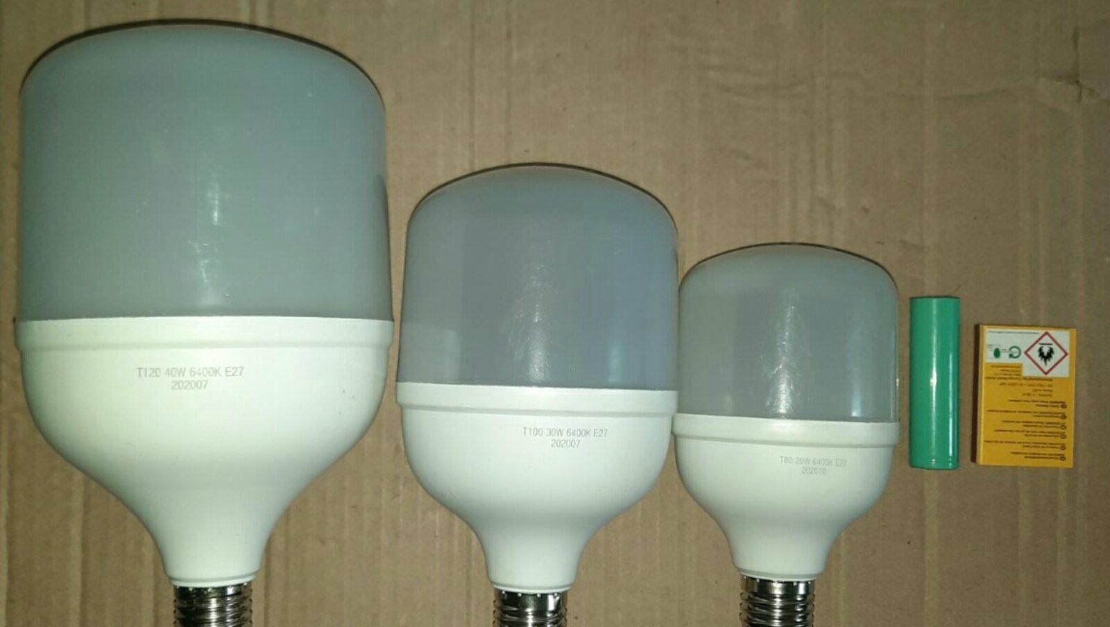 Лампочки LED на запчасти