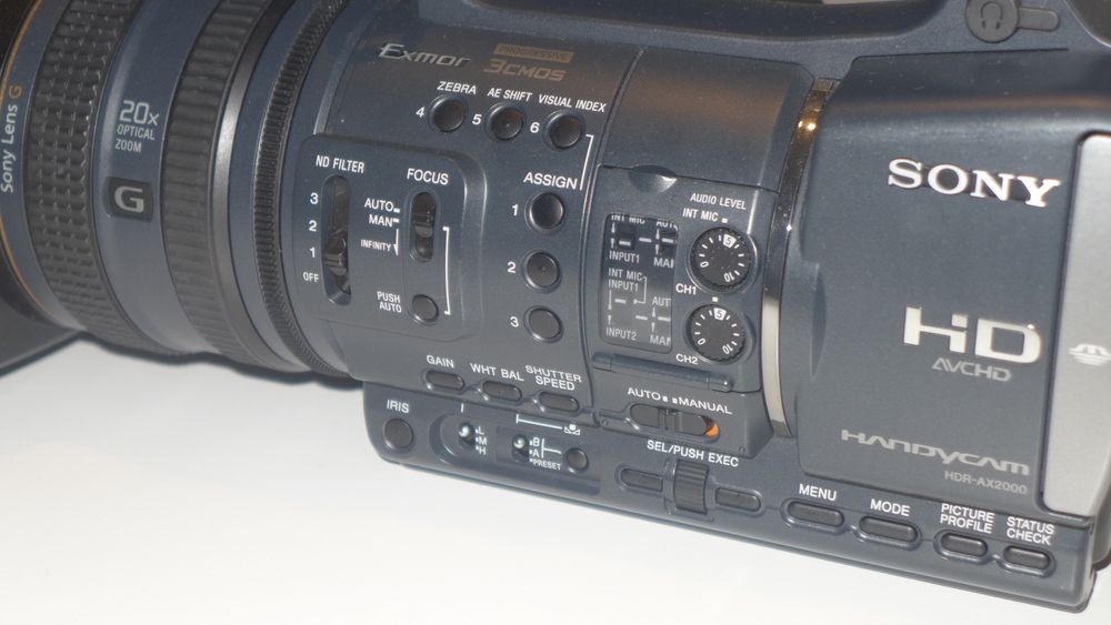 Sony Handycam hdr-ax2000